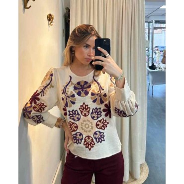 Blusa Bordados Isabela