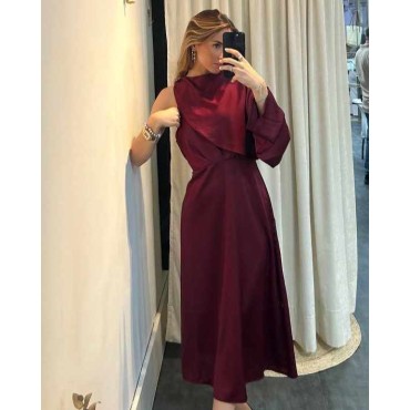 Vestido Clara Satinado Burdeos