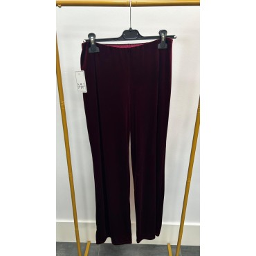 PANTALÓN RECTO TERCIOPELO BURDEOS