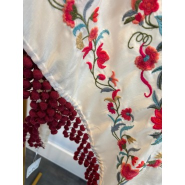 Mantoncillo morillas marfil