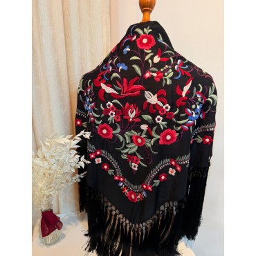 Mantoncillo Triana negro